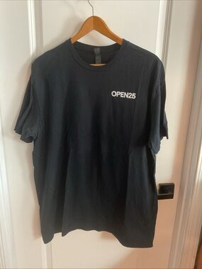 Gildan - Black OPEN25 Logo Short Sleeve Tee - Men’s Size X-Large